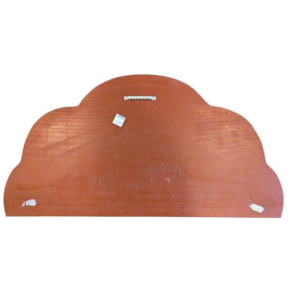 Heart & Hands Colonial Style Scalloped Wood Friendship Sign - Picture 2 of 3